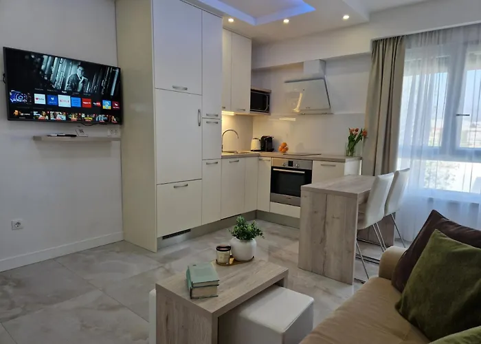 Διαμέρισμα Luxury Galant 1 *