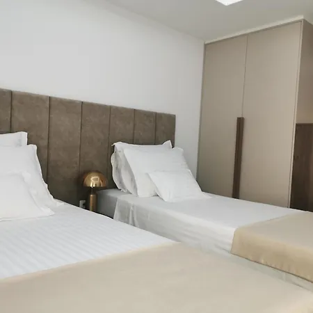 Luxury Galant 1 Апартаменты *